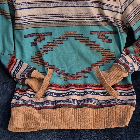 OP Aztec Pattern Hoodie in Blue and Tan - Picture 6 of 10